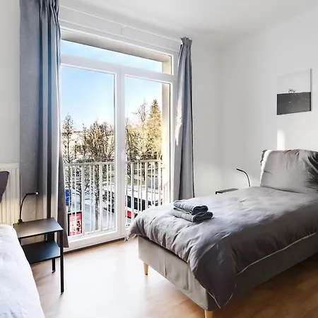 Feworld Living - Center Apartment *
